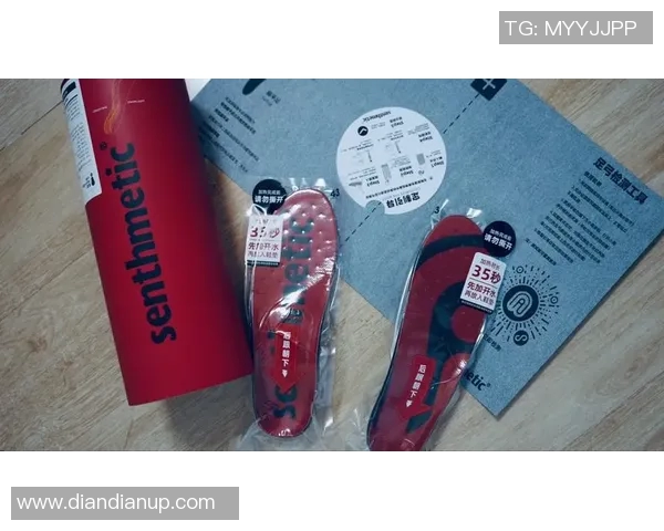 揭秘足球球星鞋垫背后的秘密力量如何影响场上表现与职业生涯